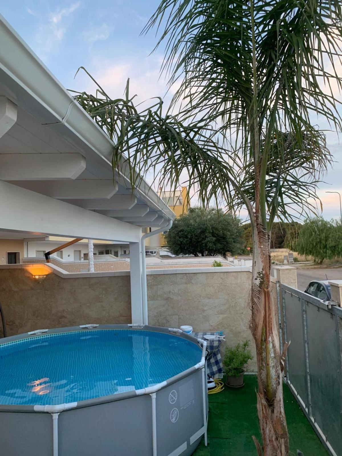 Moon Luxury Lecce Luaran gambar